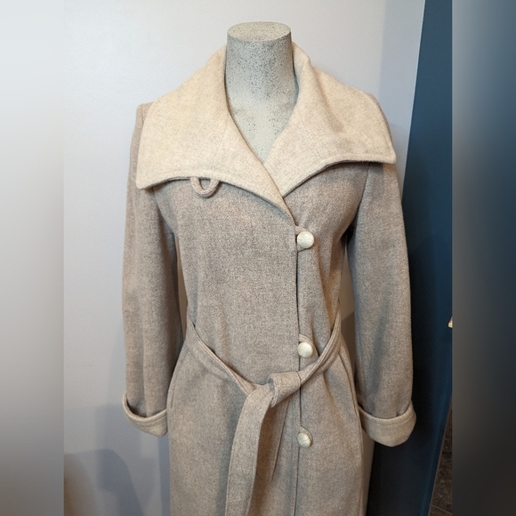 Women's Neutral Wool trench coat. Nicolinni Vintage size 6/8 - Picture 5 of 17